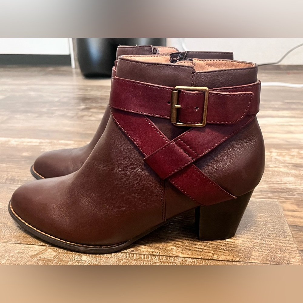 Vionic Size 8.5 Upright Trinity Leather Brown Ankle Heel Side Zip Boots Bootie